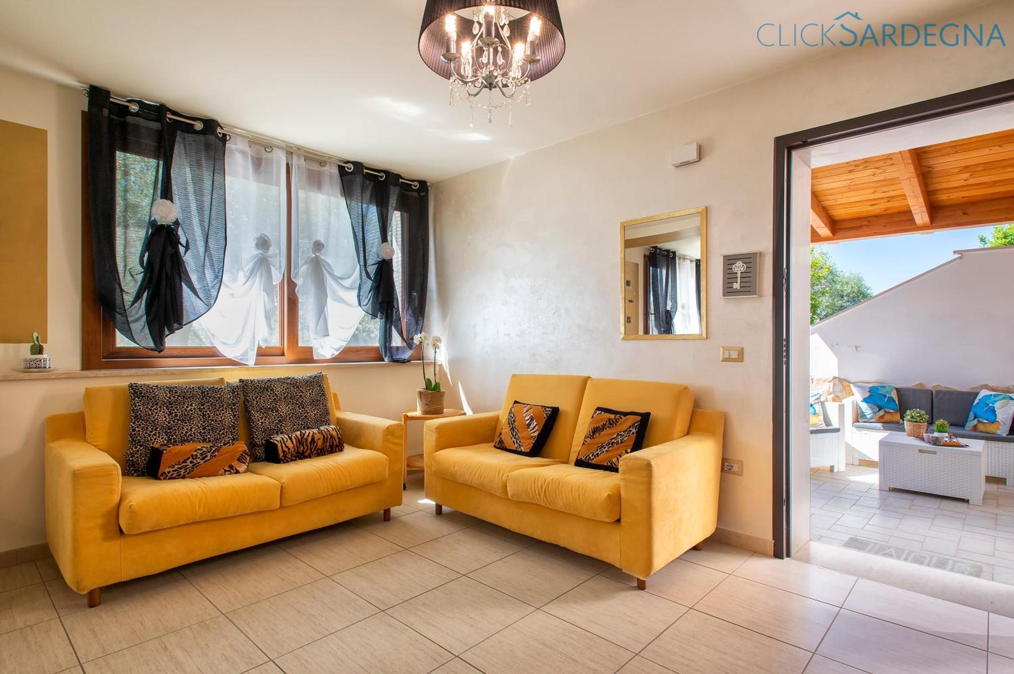 Casa Pollina In Villa Brionis Con Grande Veranda Alghero Exterior photo