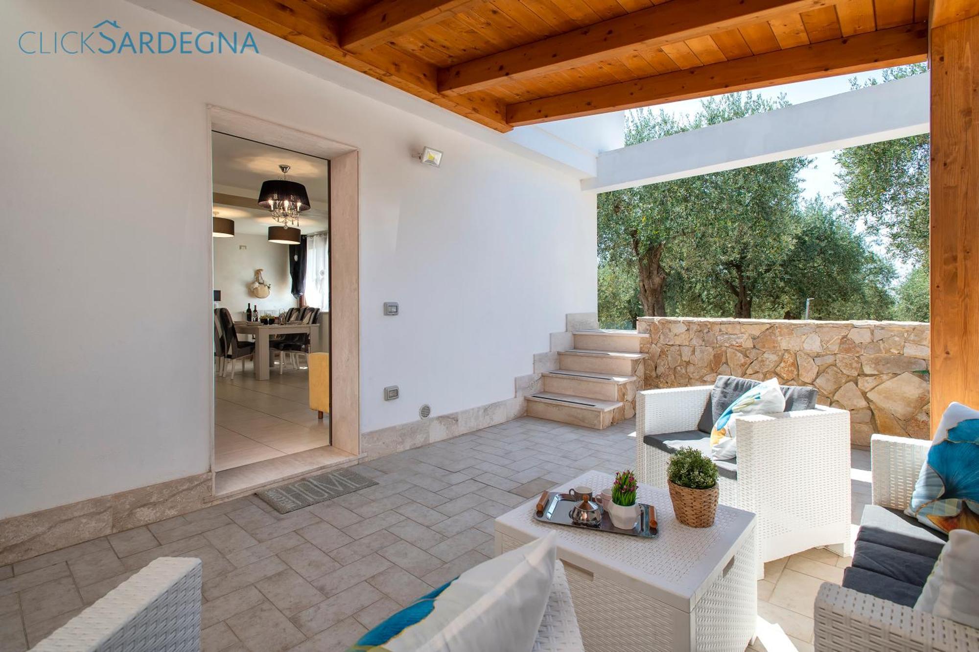 Casa Pollina In Villa Brionis Con Grande Veranda Alghero Exterior photo